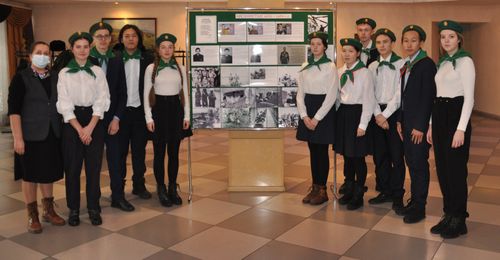 Школьники Тувы узнали, каково служить в армии