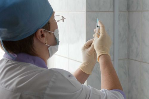 В некоторых районах Тувы еще не приступили к вакцинации