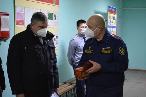 Количество работающих осужденных Тувы увеличилось на 20%. Итоги УФСИН 2020