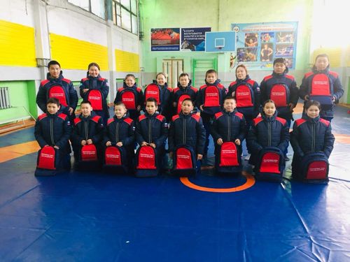 Новая экипировка для маленьких спортсменов Ак-Довурака