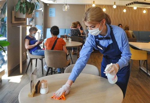 Всё к тому и идет: Общепит начнет работать и после 23.00