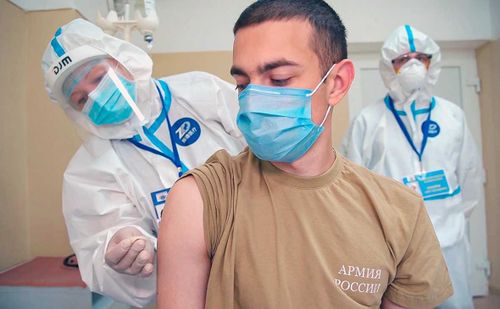 В Туве вакцинируют военнослужащих