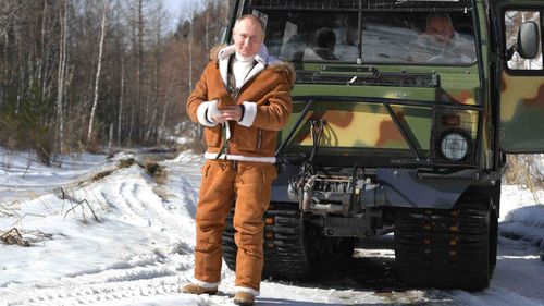 «Надо было пригласить Байдена»: британцев восхитил отдых Путина в тайге