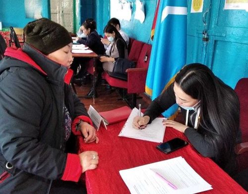 Сегодня «Мобильная приемная» работает в Дзун-Хемчикской районе