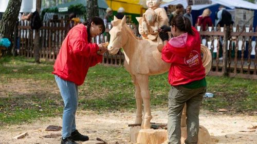 В Туве приглашают к участию в конкурсе «Праздник топора»