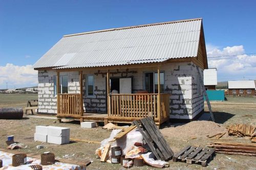 В этом году в Туве построят еще 23 дома по проекту “Служебное жилье”