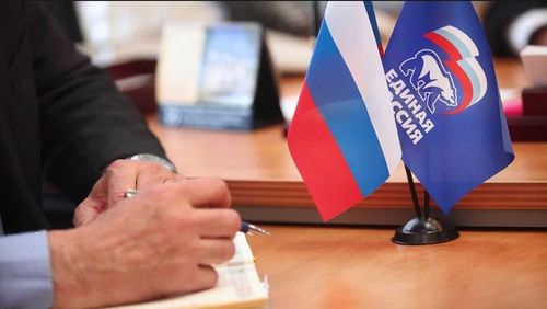 «Единая Россия» предложит президенту полностью оплачивать больничные родителям дошкольников независимо от трудового стажа