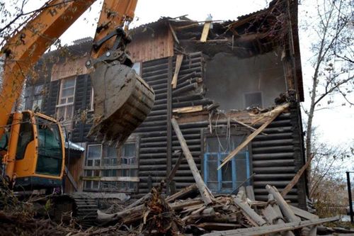 Кто, куда переедет? В Кызыле приступили к сносу аварийных домов