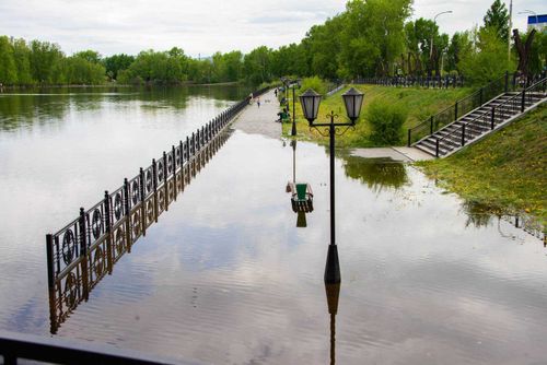 В столице Тувы затопило Национальный парк отдыха 