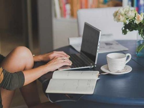 В Туве вновь рекомендуют отправлять сотрудников на удаленную работу