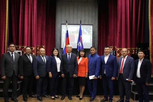 В Туве избраны делегаты на XX предвыборный Съезд «Единой России» в Москве