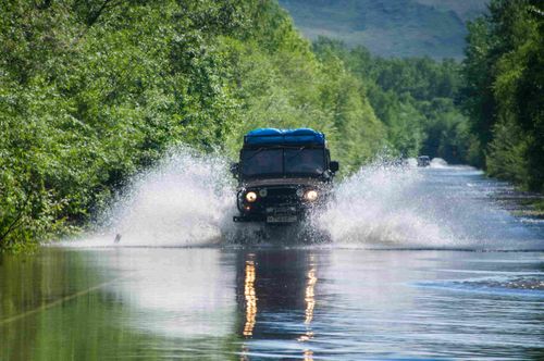 На Кок-Тее открыт проезд только для «высоких» машин