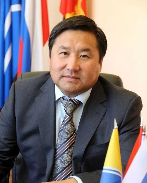 Начался прием заявок на предоставление гранта Главы Республики Тыва