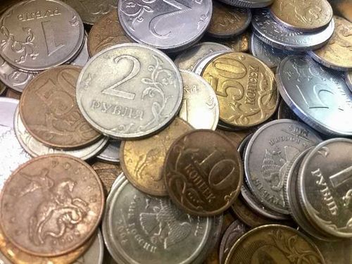 Копейка рубль бережет, или что делать с накопившейся мелочью
