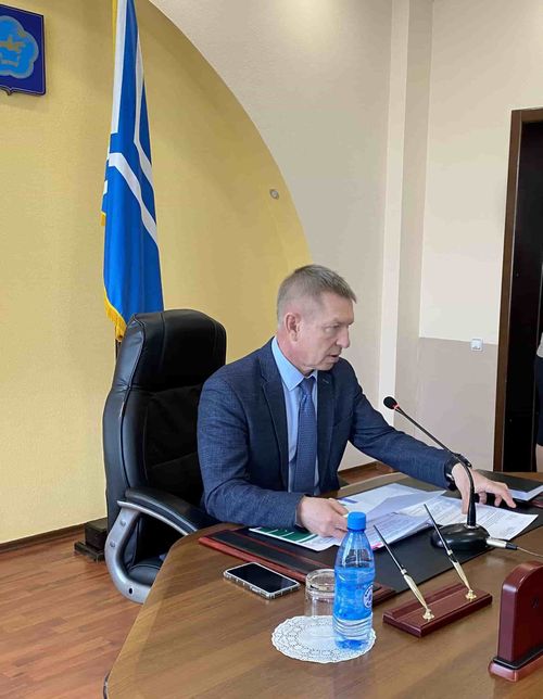 Брокерт призвал коллег рисковать на нацпроектах