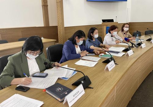 Детей из всех лагерей Тувы автобусами отправляют домой