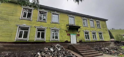 В Чеди-Холе обновляют детскую больницу