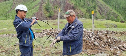 Д.Аймаа рассказал всё об интернете в труднодоступных селах Тувы