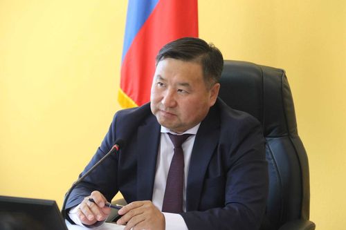 Владислав Ховалыг поблагодарил избирателей республики за выбор