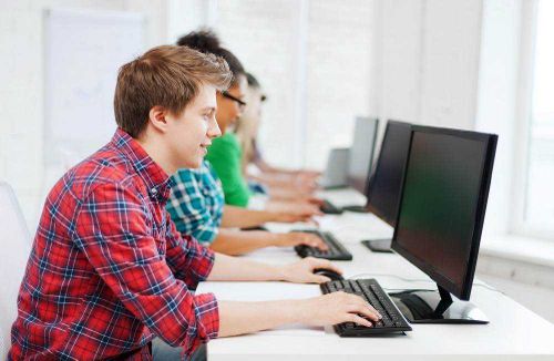 Яндекс лицей: Бесплатные курсы по программированию для школьников