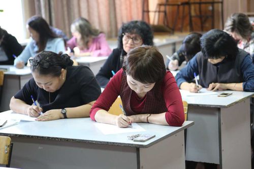 В Туве проведут народный диктант ко Дню тувинского языка