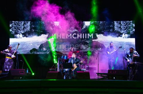 Музыкальный драйв в национальном стиле