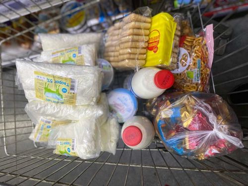 Более 300 человек получили помощь от волонтеров акции «Мы вместе»