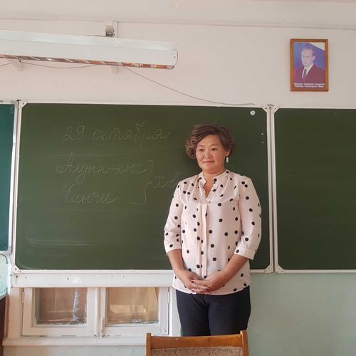 В Туве меняется система начисления зарплаты учителей