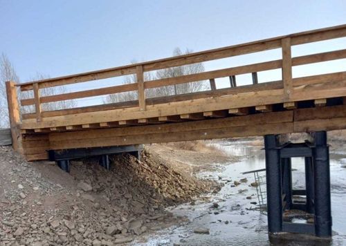 В Чеди-Холе завершили строительство моста через реку Элегест