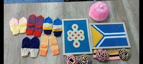 В Элегесте зависимых к алкоголю «исцеляют» творчеством