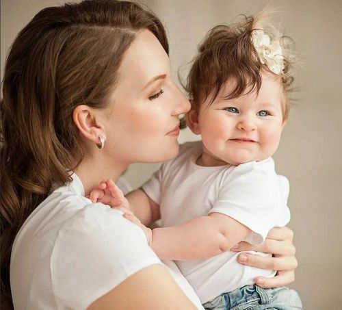 В России отметят День матери