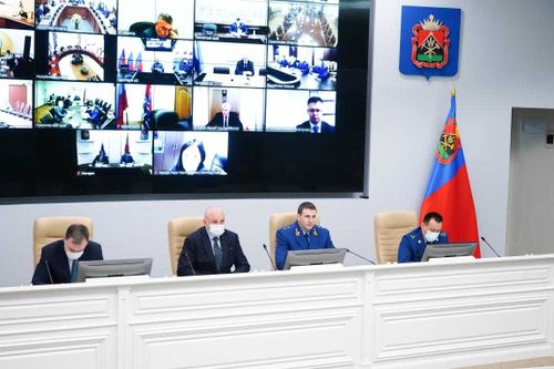 Заместитель Генерального прокурора России Дмитрий Демешин провел в г. Кемерово межведомственное совещание по вопросам обеспечения законности в сфере охраны и оплаты труда в угольной отрасли Кузбасса