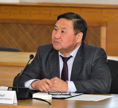 В. Ховалыг ответит на волнующие вопросы жителей Тувы