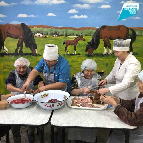 В Сукпакском Доме-интернате поделятся фирменным рецептом по приготовлению баранины