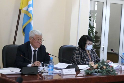 В Туве принят бюджет на 2022-2024 годы