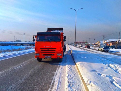 В Мэрии Кызыла не хватает снегоуборочных машин