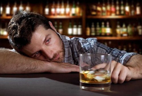 История одного алкаша: Когда одно утро может изменить всё