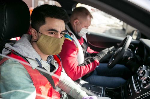 К медикам Тувы присоединяются автоволонтеры