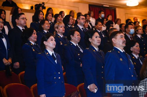 В Туве отметили сотрудников прокуратуры