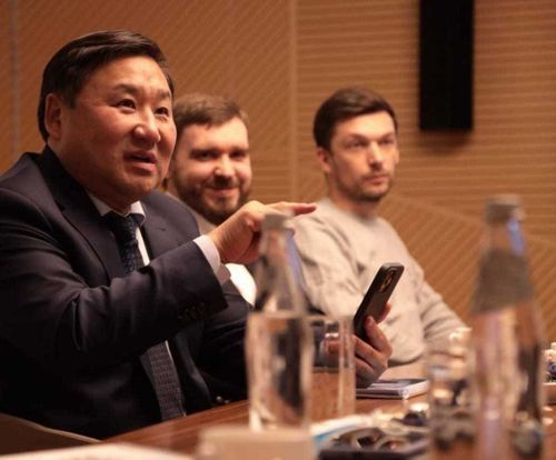 В.Ховалыг: «Системная работа ЦУР с обращениями граждан помогает работать органам власти»