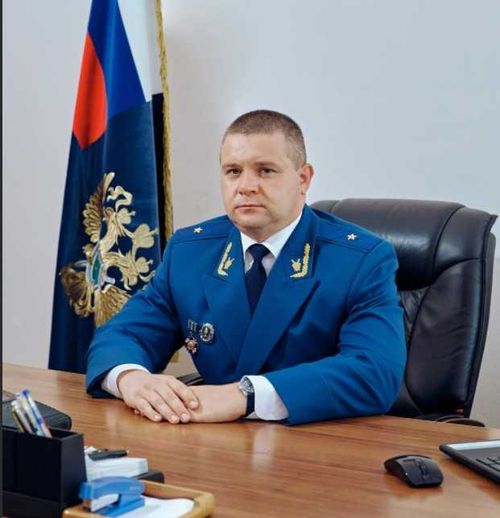 Прокурор Тувы поздравил коллег с профессиональным праздником