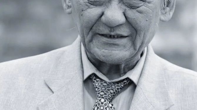 Глава Тувы выразил соболезнования в связи с уходом из жизни народного писателя Кара-Куске Чооду