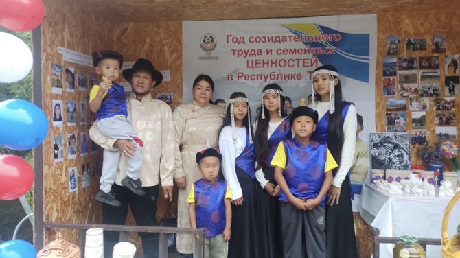 В Тандинском районе прошёл фестиваль женских советов «Хин хавы»