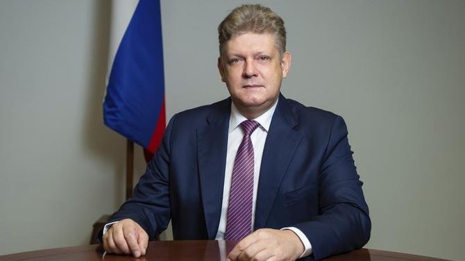 Поздравление полномочного представителя Президента Российской Федерации в Сибирском федеральном округе с Днем КМНС