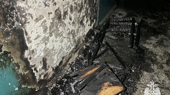 В Шагонаре ликвидирован пожар в пятиэтажке: эвакуированы 19 человек, включая восемь детей
