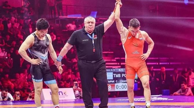 17 борцов из Тувы выступят на чемпионате России по вольной борьбе