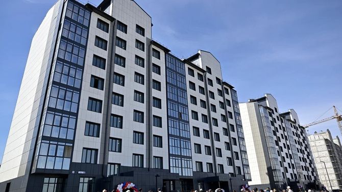 В Кызыле 120 семей получили ключи от нового жилья в комплексе «Кежик» благодаря льготной ипотеке