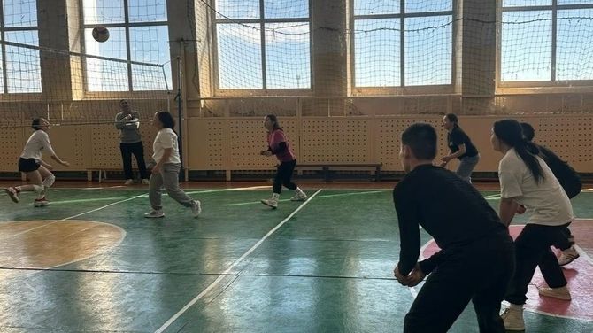 Для школьников Овюрского района организовали спортивные мероприятия на каникулах