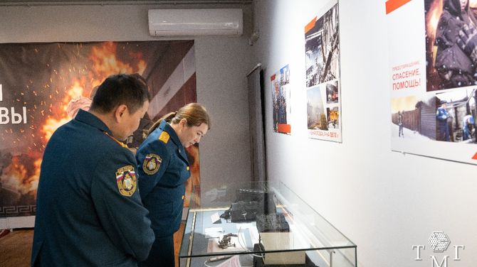 В Национальном музее Тувы открылась выставка к 100-летию пожарной охраны республики