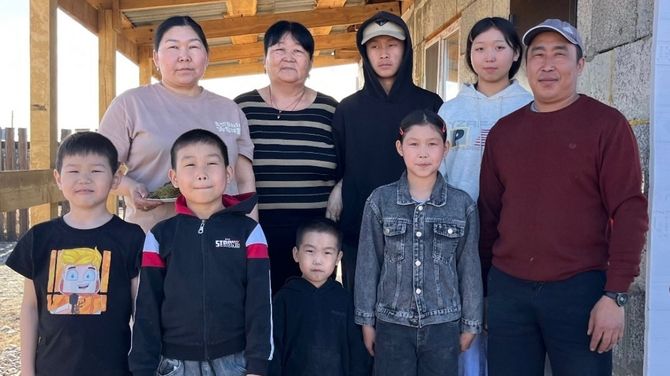 Суг-Аксында аалчылар бажыңын байырлыг байдалга ажыткан